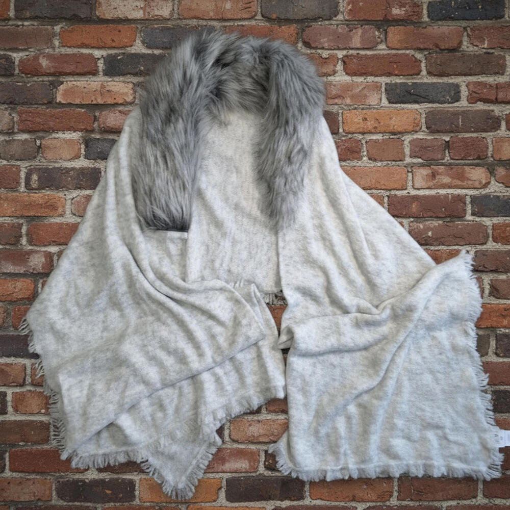 Caby Shawl‎ OSFA